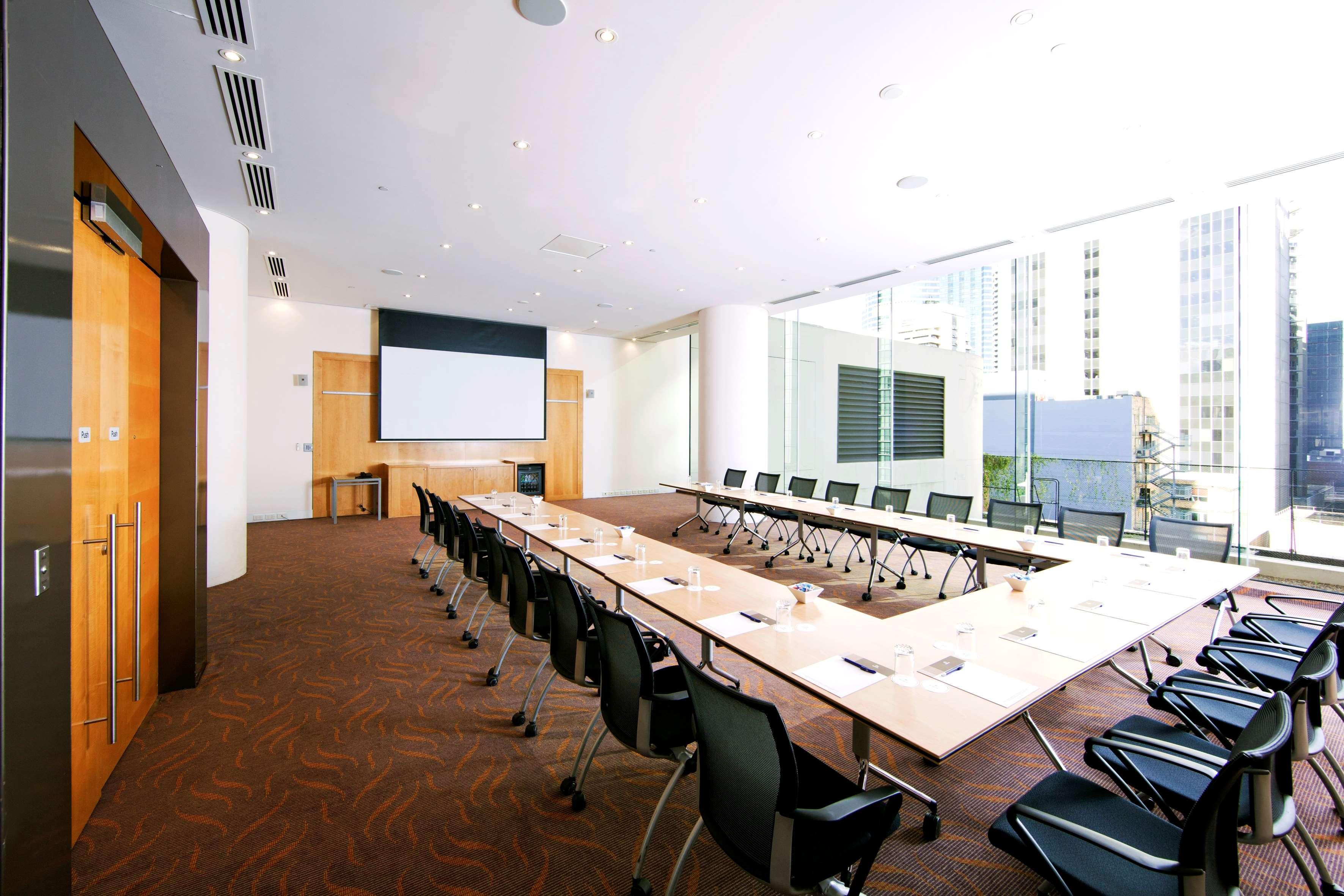 Intercontinental Brisbane By Ihg Buitenkant foto Meeting room