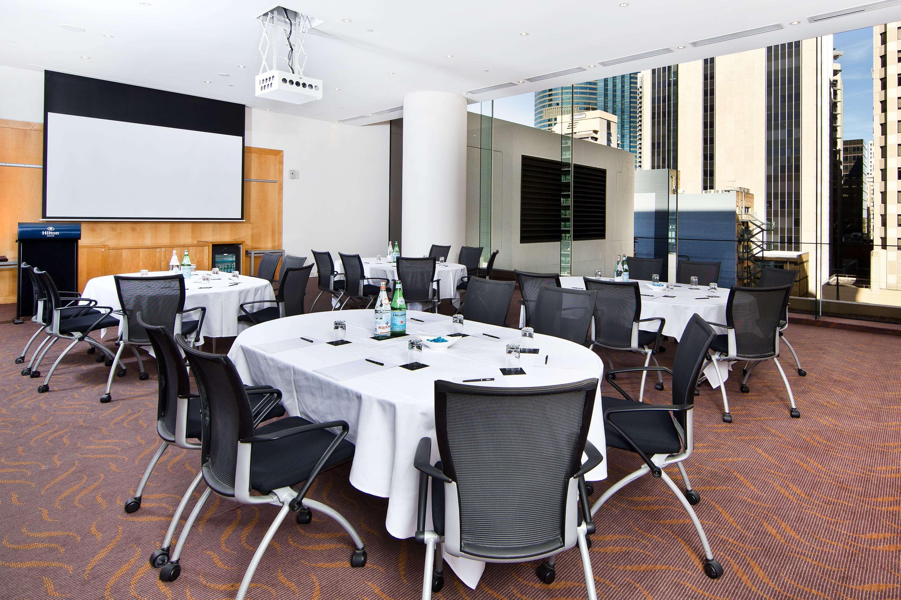 Intercontinental Brisbane By Ihg Buitenkant foto Meeting room