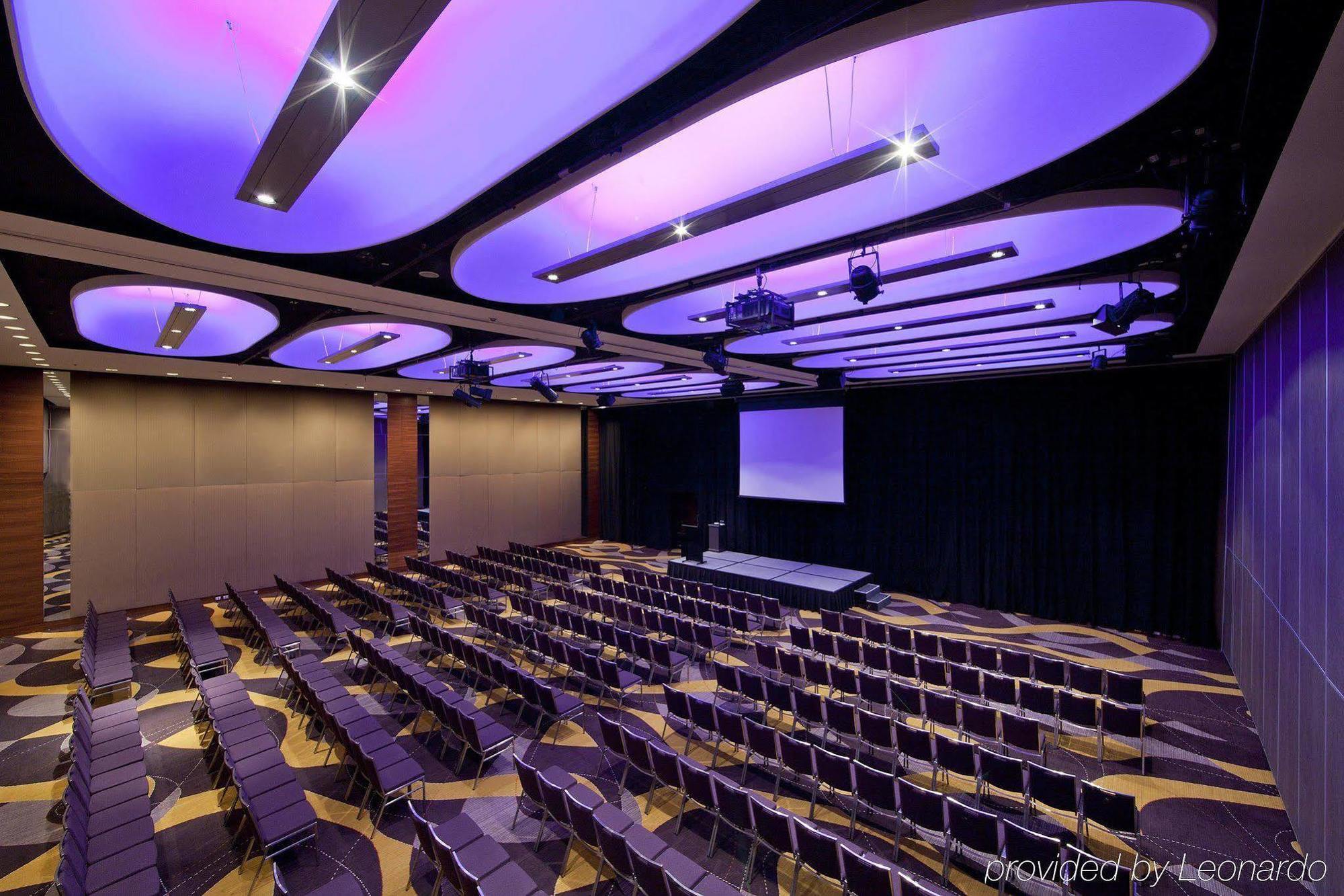 Intercontinental Brisbane By Ihg Buitenkant foto The Auditorium